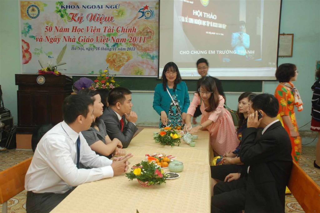 Nhà giáo Việt Nam 2013